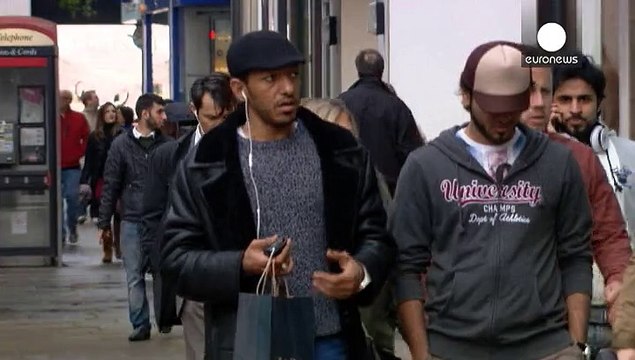 کاهش اندک نرخ بیکاری در بریتانیا