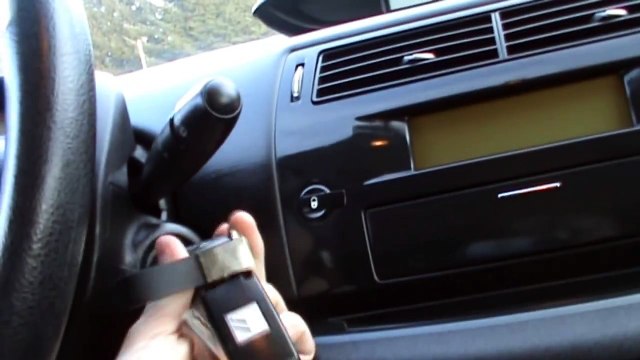 Citroen C4 1.6 HDi 16V SX Review,Start Up, Engine, and In Depth Tour