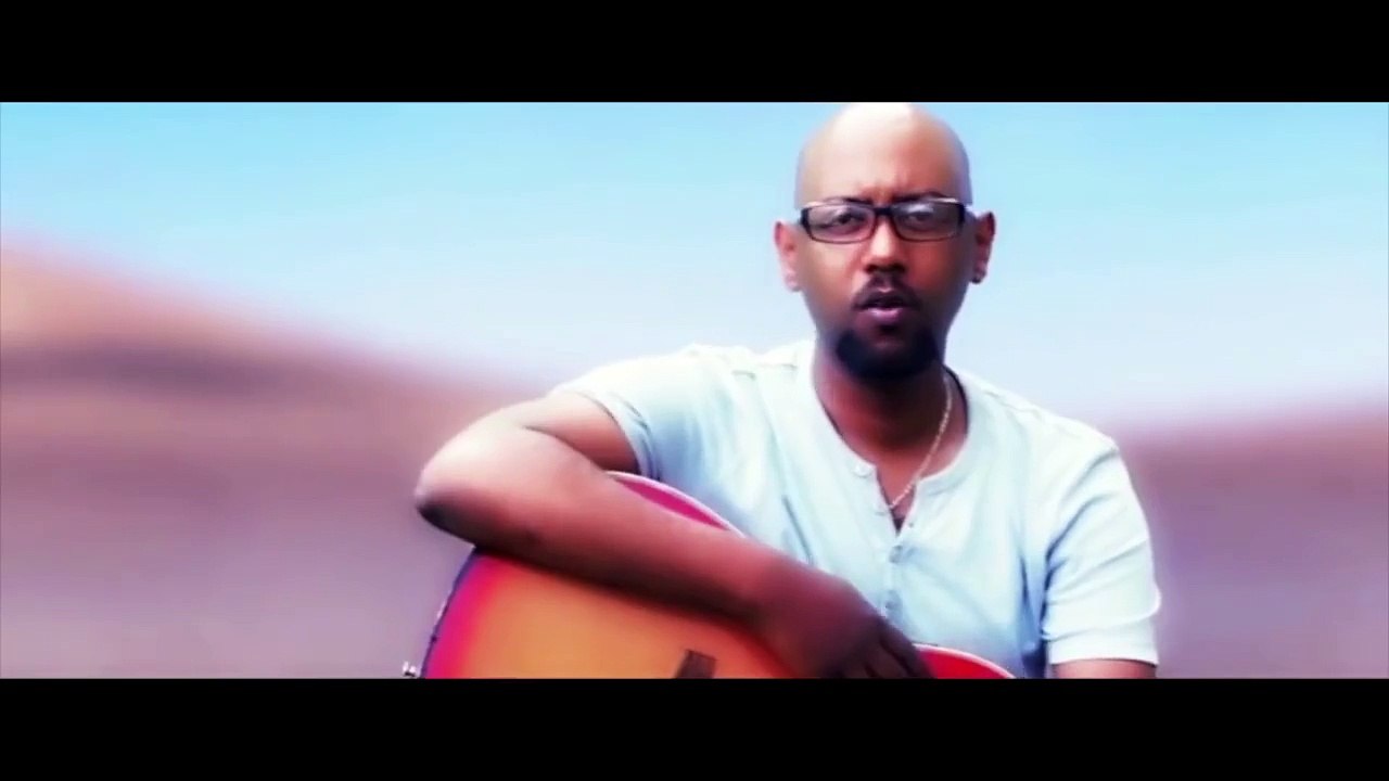 Abinet Agonafir - Manew Yalew - (Official Music Video) - New Ethiopian Music 2015