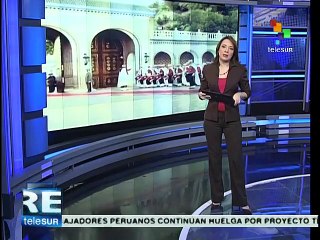 Abbás visita Túnez y saluda iniciativa para diálogo con Israel