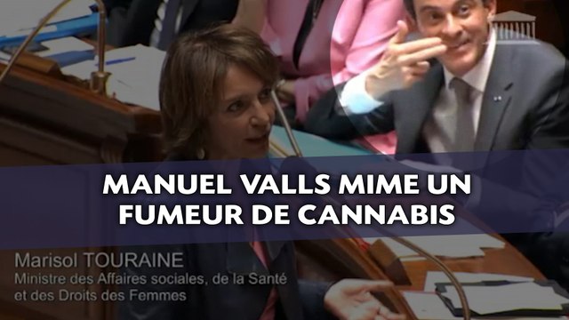 Manuel Valls mime un fumeur de cannabis à l'Assemblée