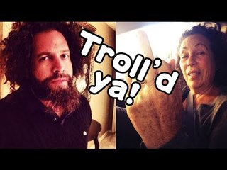 Elan Gale Thanksgiving Twitter Troll: Diane in 7A is fake!