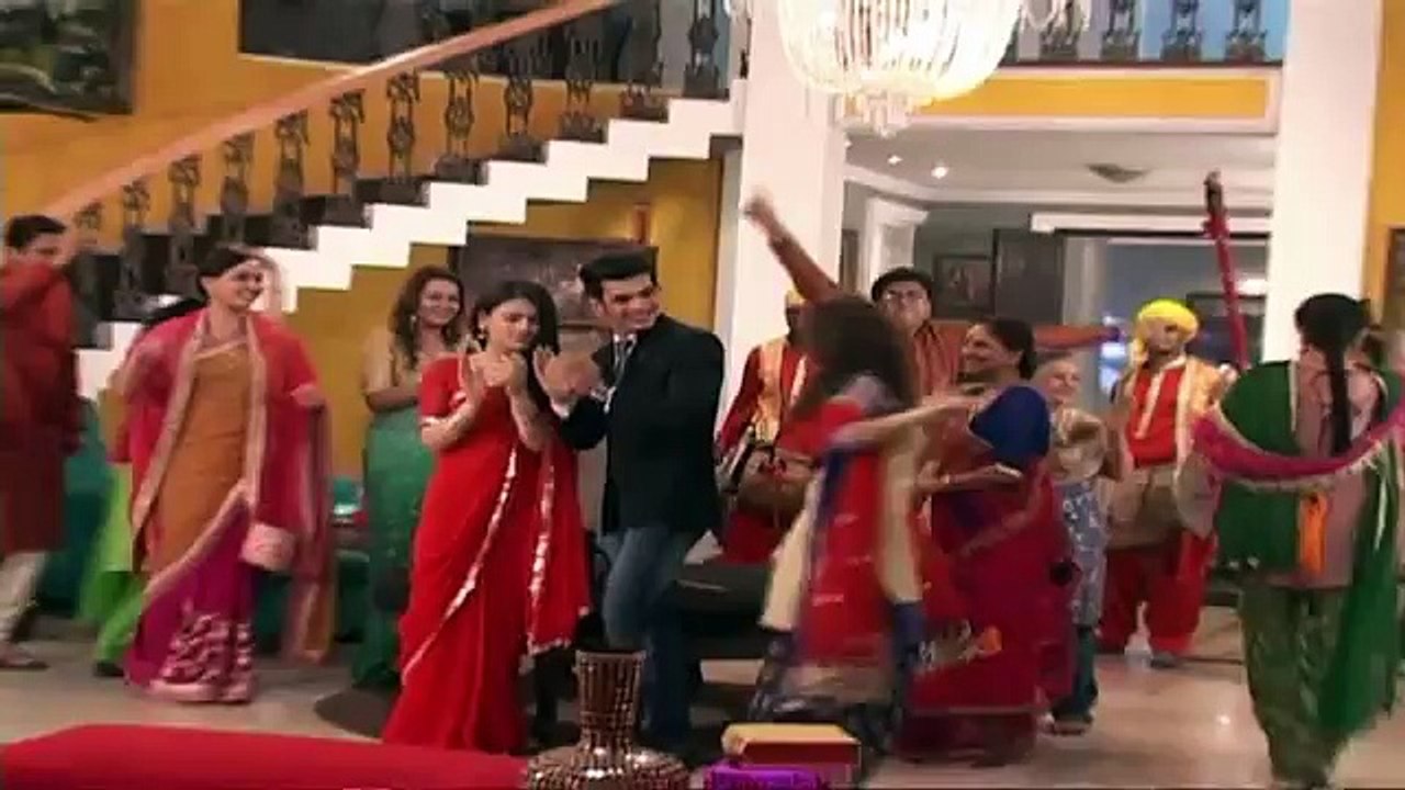 Meri Aashiqui Tum Se Hi_ Wedding Bells for Ishaani-Shikhar