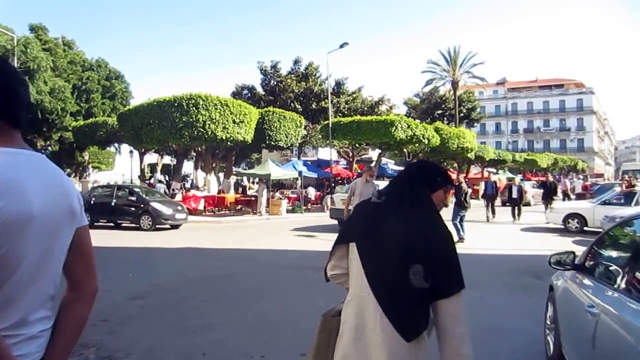 Alger | De la Place des Martyres au Square Port Said