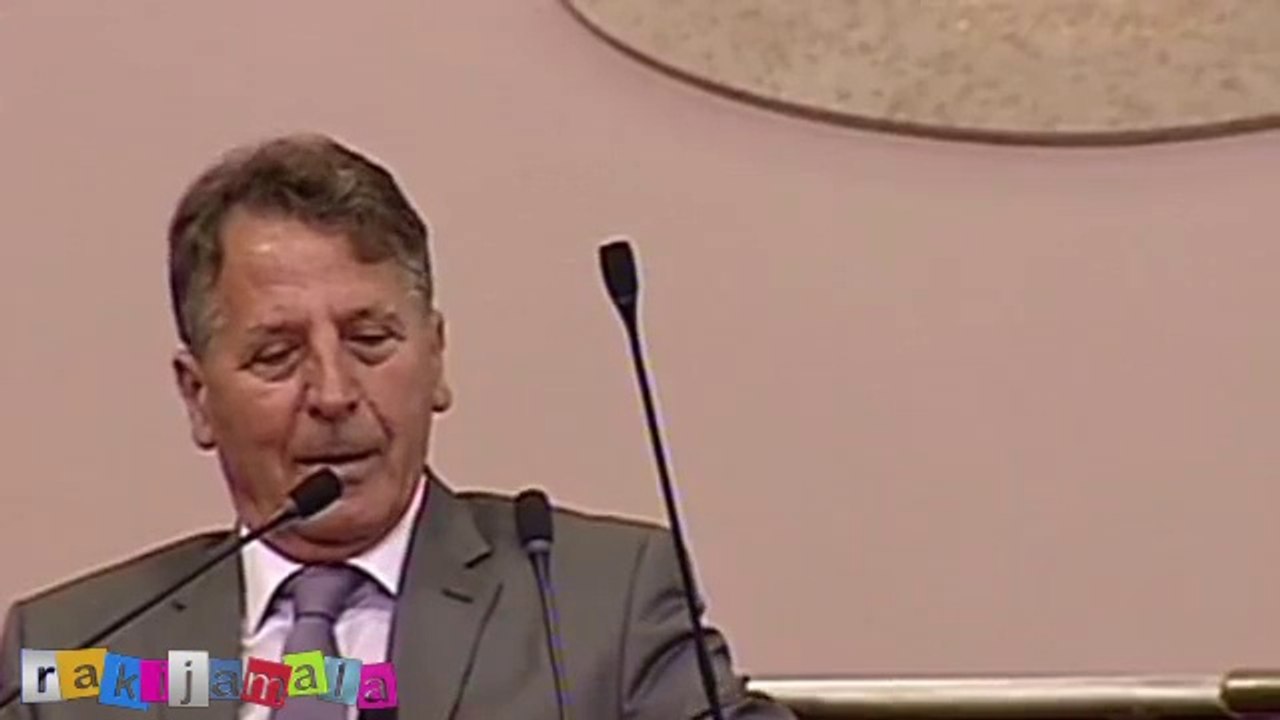 Dr. Duje: "Stipe Mesić priča gluposti, nafiksa se bunike kod šamana u Lici."