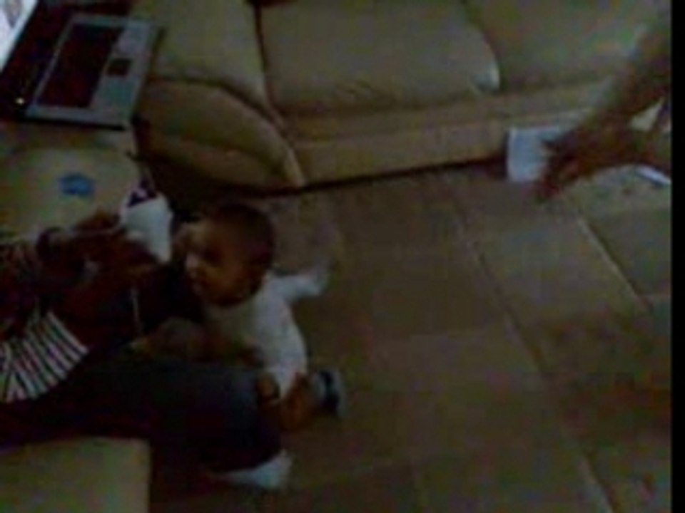 MES PREMIERS PAS TOUTE SEULE