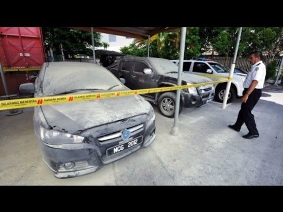 Bomb scare at UTC building in Malacca after car set on fire