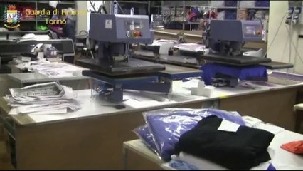 Torino - false maglie Juventus, sequestrati 650 mila prodotti