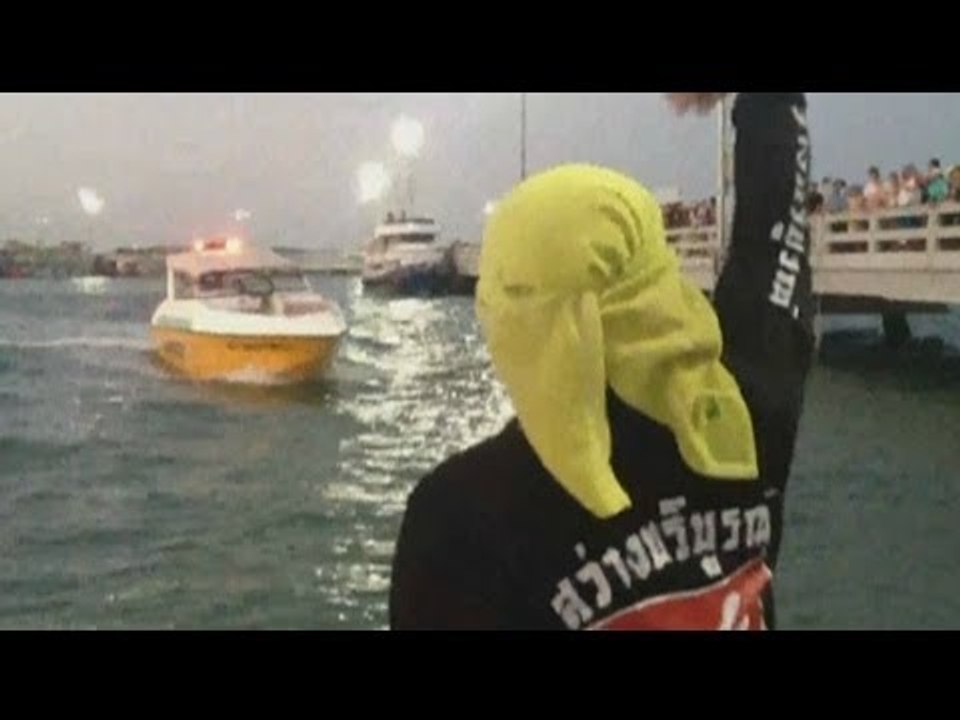 Thailand ferry sinking: overcrowded boat results in 6 dead