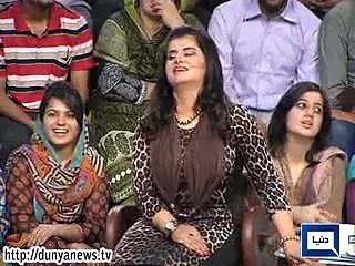 Dunya News – Mazaaq Raat - 12-MAY-2015