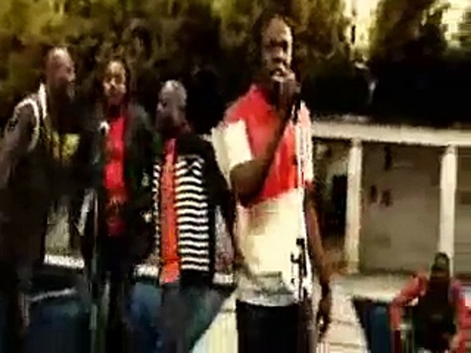 Magic System Ft.Mokobe Bouger bouger