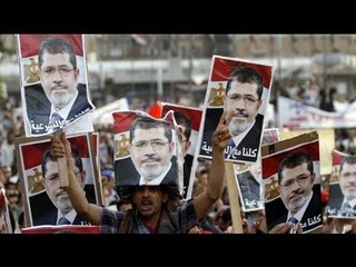 排除に実弾で暴動　エジプト