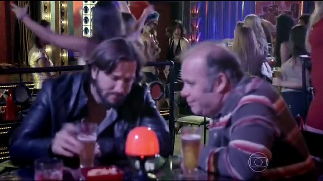 Leo Dande em TAPAS E BEIJOS