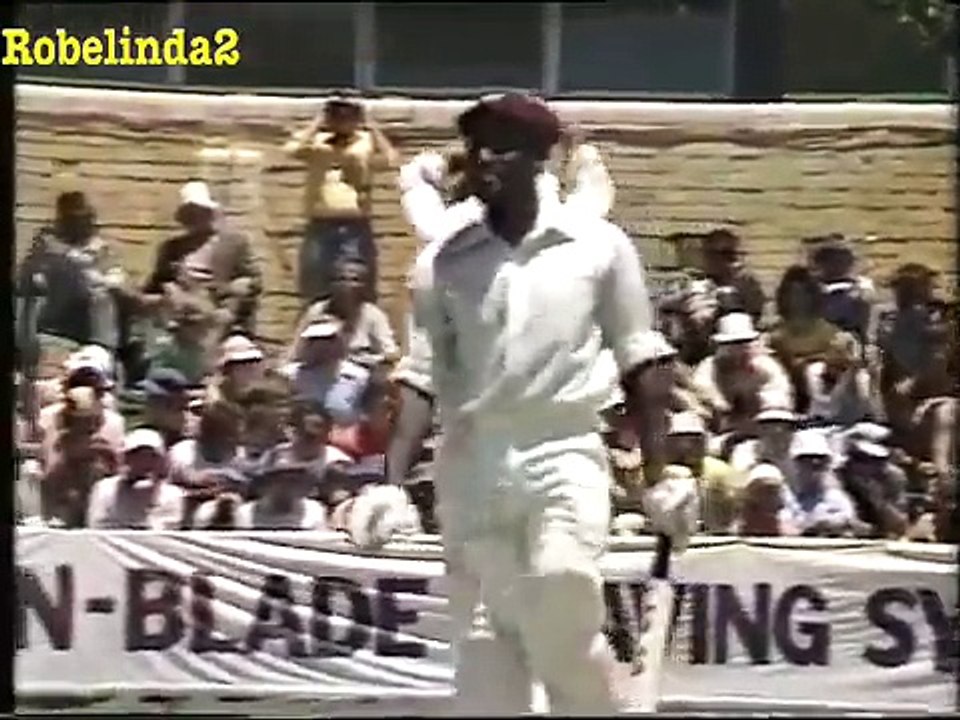 1976 Viv Richards vs Dennis Lillee WACA PERTH RARE VIDEO!(1)