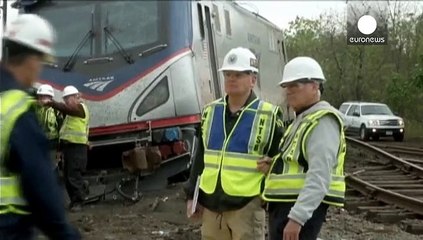 USA : sept morts dans le déraillement d'un train en excès de vitesse à Philadelphie