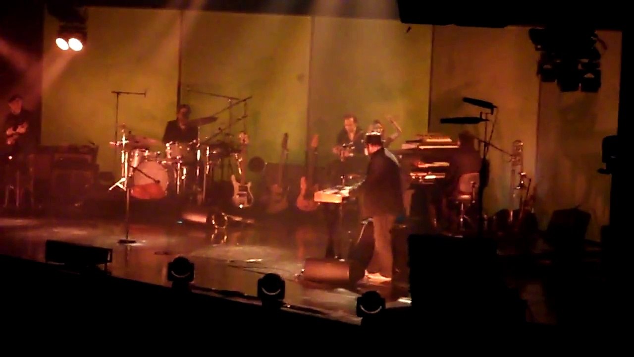 Vanessa Paradis et Benjamin Biolay - Les eaux de mars