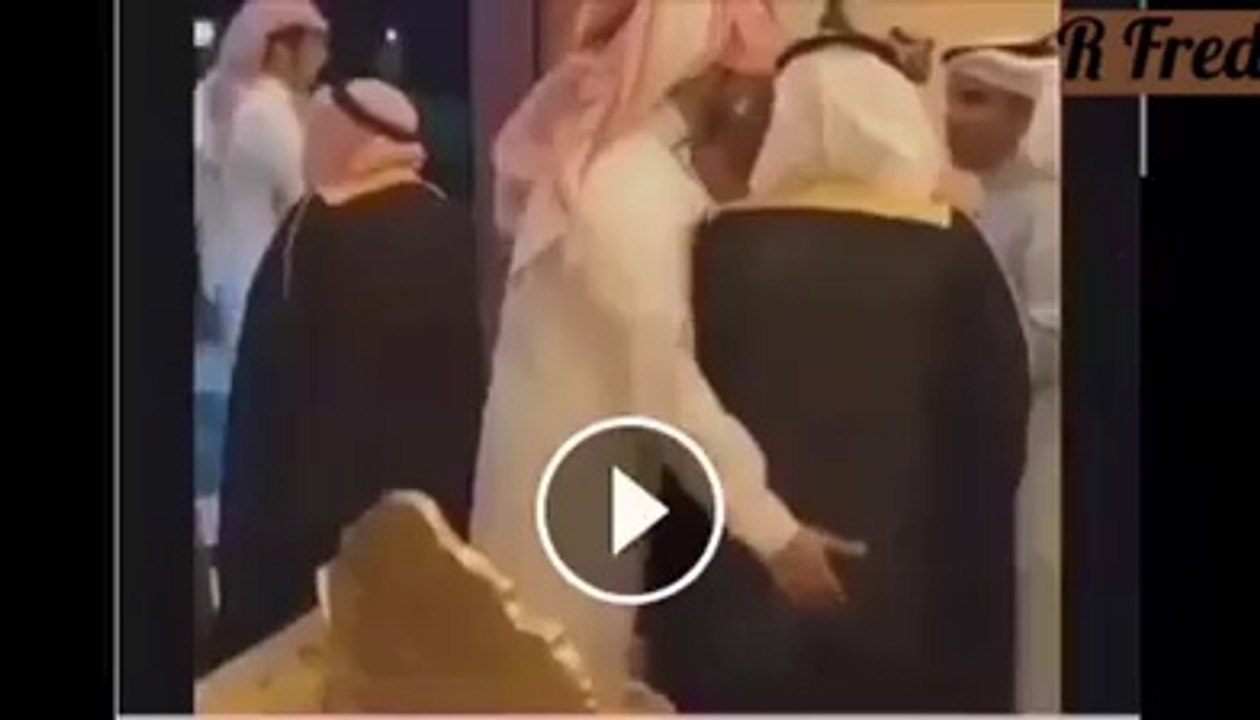 نحن الدعاة و العلماء العرب المسلمين جعلنا منكم خير أمة أخرجت للناس؟