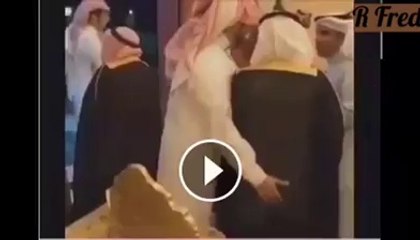 نحن الدعاة و العلماء العرب المسلمين جعلنا منكم خير أمة أخرجت للناس؟