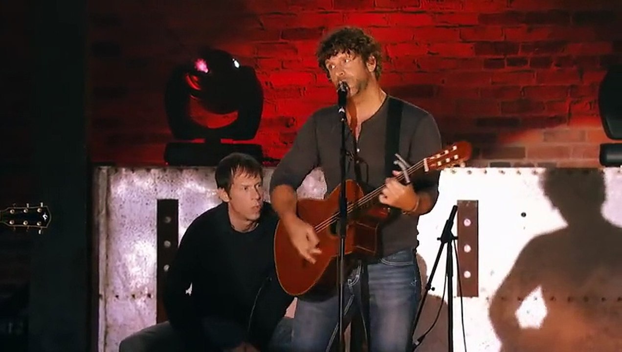 Billy Currington - People Are Crazy (Yahoo! Ram Country)
