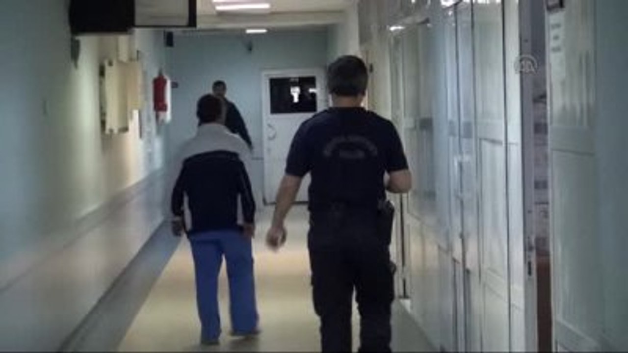 Polis Midibüsü Devrildi -Tatvan Kaymakamı Erkan