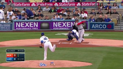 Giancarlo Stanton Launches Massive Homer Out of Dodger Stadium ⚾