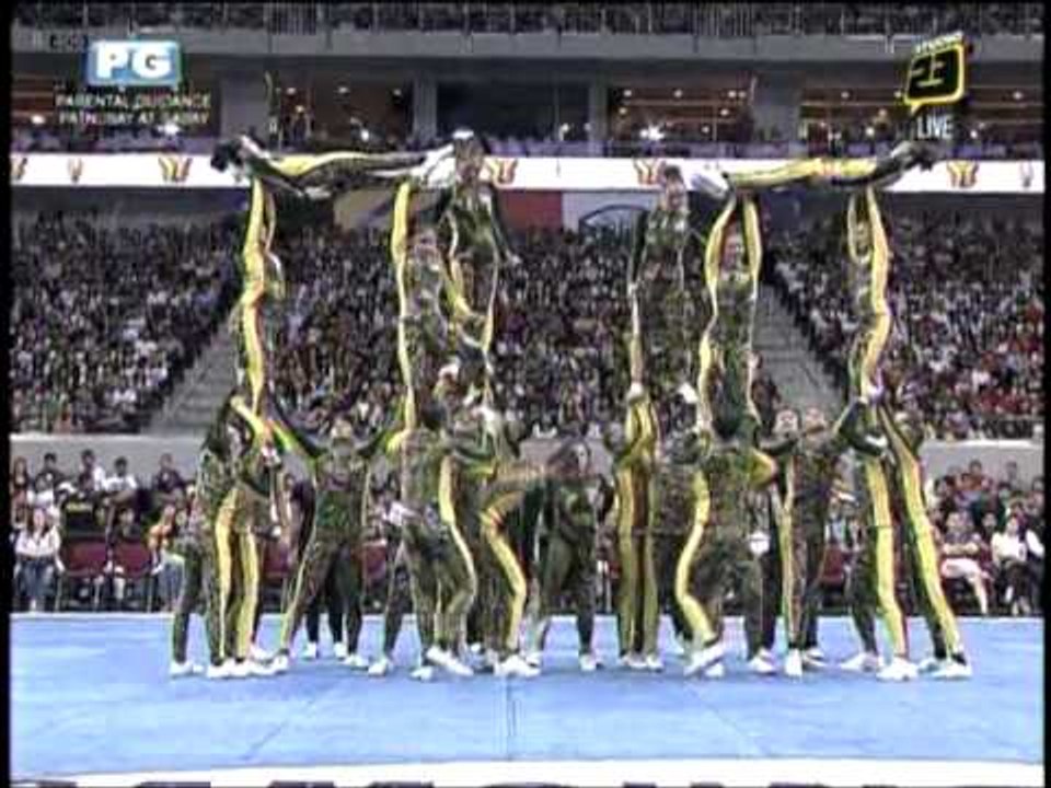 FEU Cheering Squad unleashes wild side