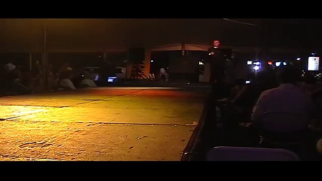 Chris Drummond sings 'Girls Girls Girls' Elvis Week 2006 (vi