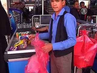 Пять дней без войны: йеменцы скупают продукты и топливо