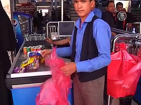 Пять дней без войны: йеменцы скупают продукты и топливо