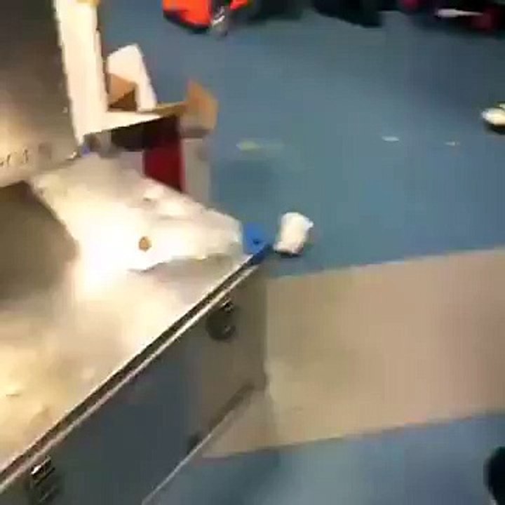 L'ambiance de fou dans le vestiaire de la Juve !