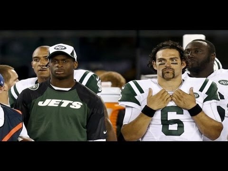 Jets starting quarterback: Smith or Sanchez?