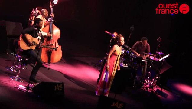 Jazz sous les pommiers. Lisa Simone, come back to the roots !