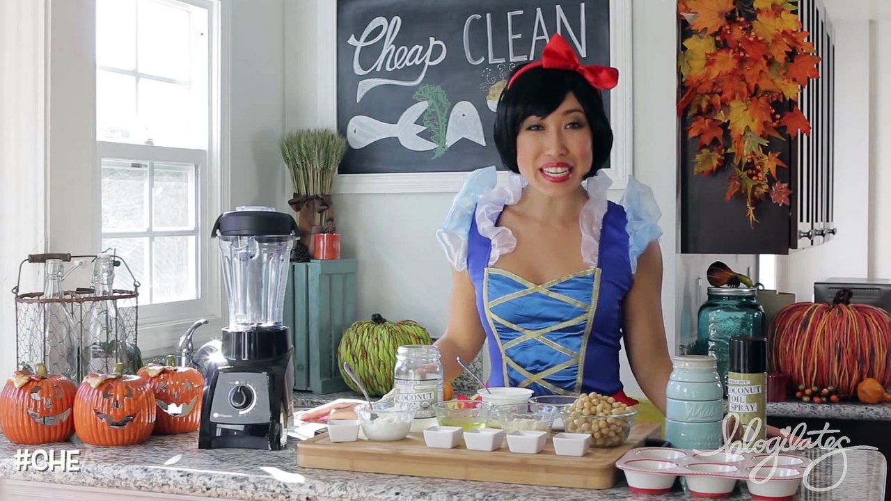 Stuffed SNICKERDOODLE Muffins _ CHEAP CLEAN EATS