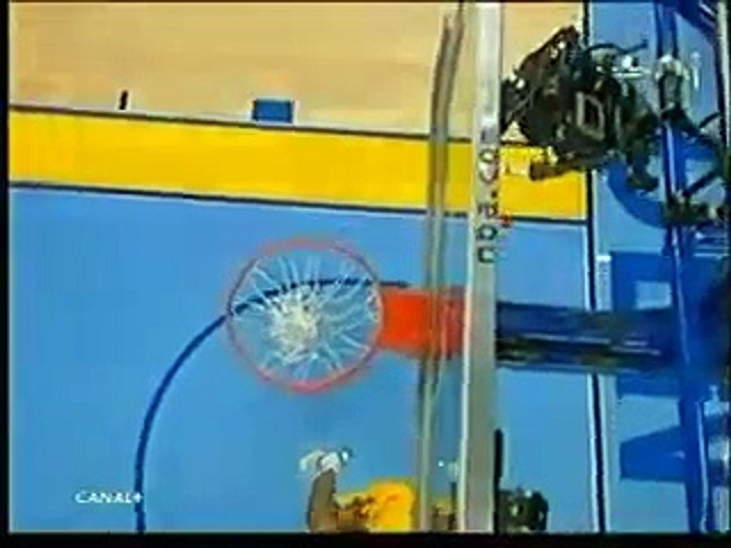 ⁣Akon - Easy Road (2005)