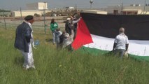 Les Palestiniens contre les bulldozers Caterpillar en Palestine