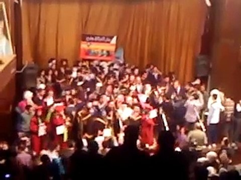 حفلة تخرج طلاب كلية الآداب 2010 المقطع الأول