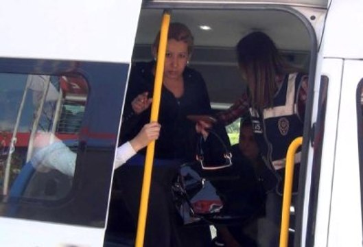 Whatsapp Üzerinden Fuhuş Pazarlığına Polis Baskını