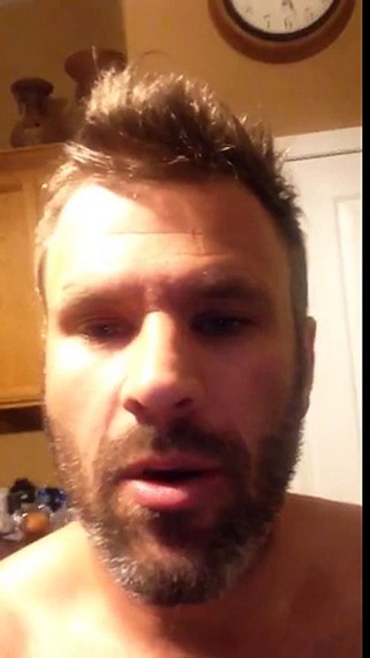 Cocaine Fueled Nocturnal Bird - Funny Videos at
