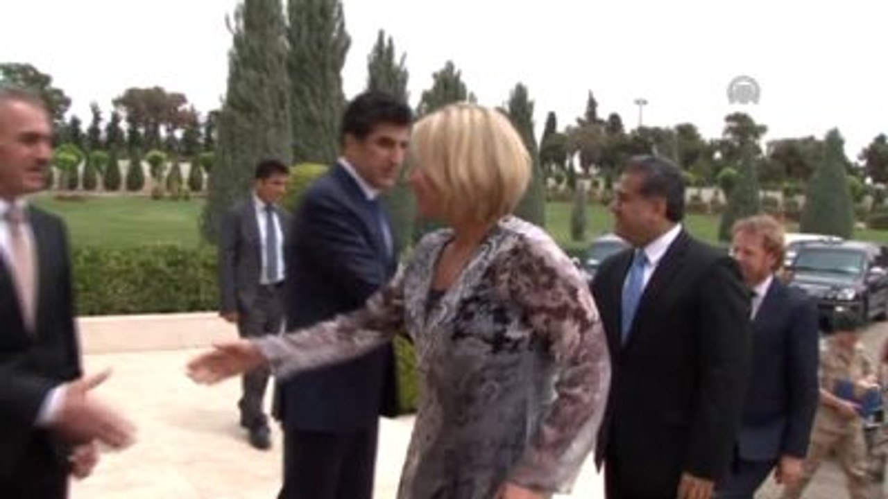 Hollanda Savunma Bakanı Hennis, Erbil'de