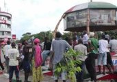 Crowds Celebrate Burundi Coup Announcement in Streets of Bujumbura