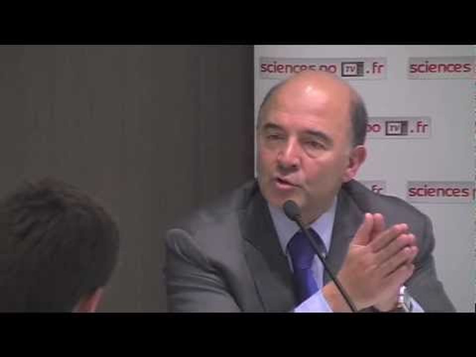 Pierre Moscovici: "Vous trouverez en vain dans le projet socialiste des propositions sur le SMIC" (2011)