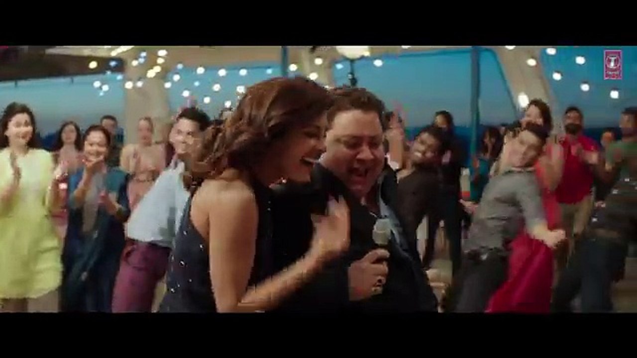 Gallan Goodiyaan (Dil Dhadakne Do)