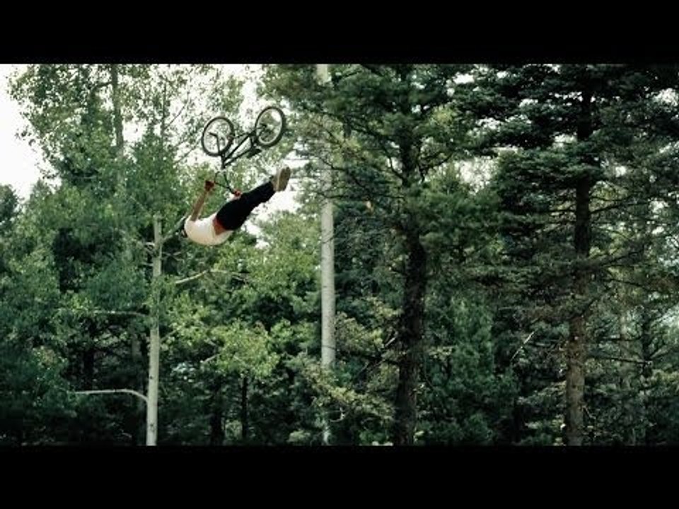 Huge Airs And Broken Bones At Redbull BMX Dreamline video Dailymotion