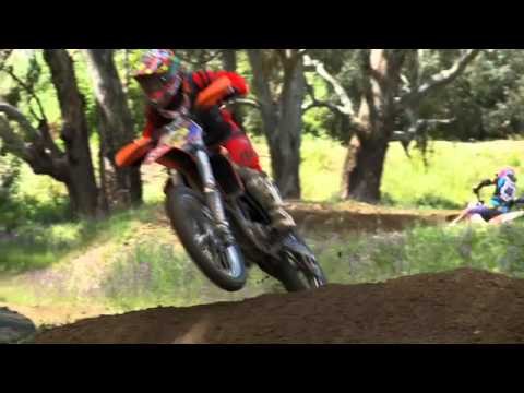 Skuff TV Action Sports and Carnage - FAST, BADASS, PUNK AUSSIE CHICKS... and cute