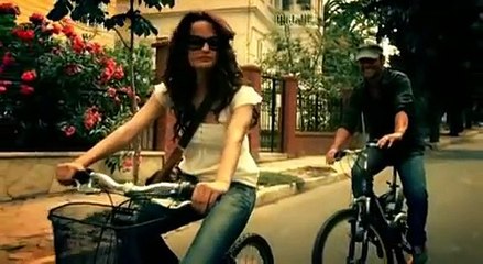 Sezen Aksu Herşeyi Yak