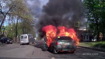 Ne pas fumer dans une voiture à coté d'une bouteille de gaz