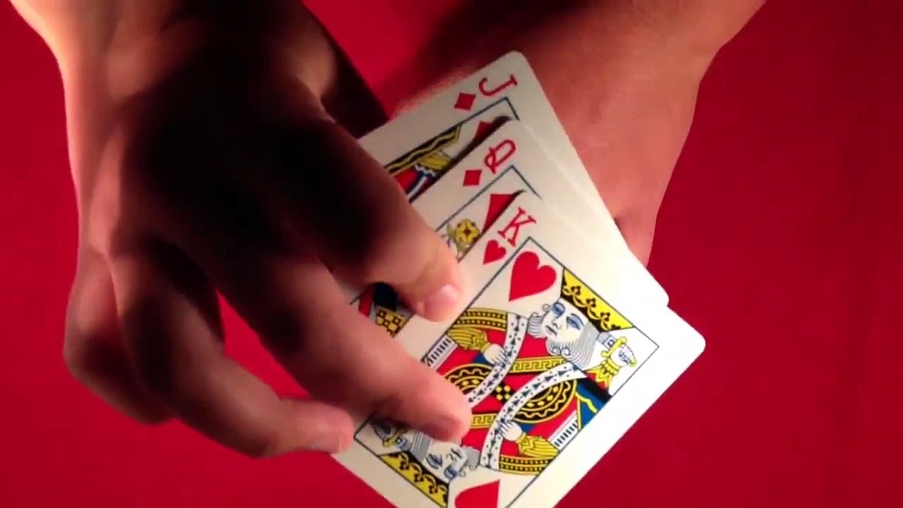 Card Tricks Revealed One of Criss Angel