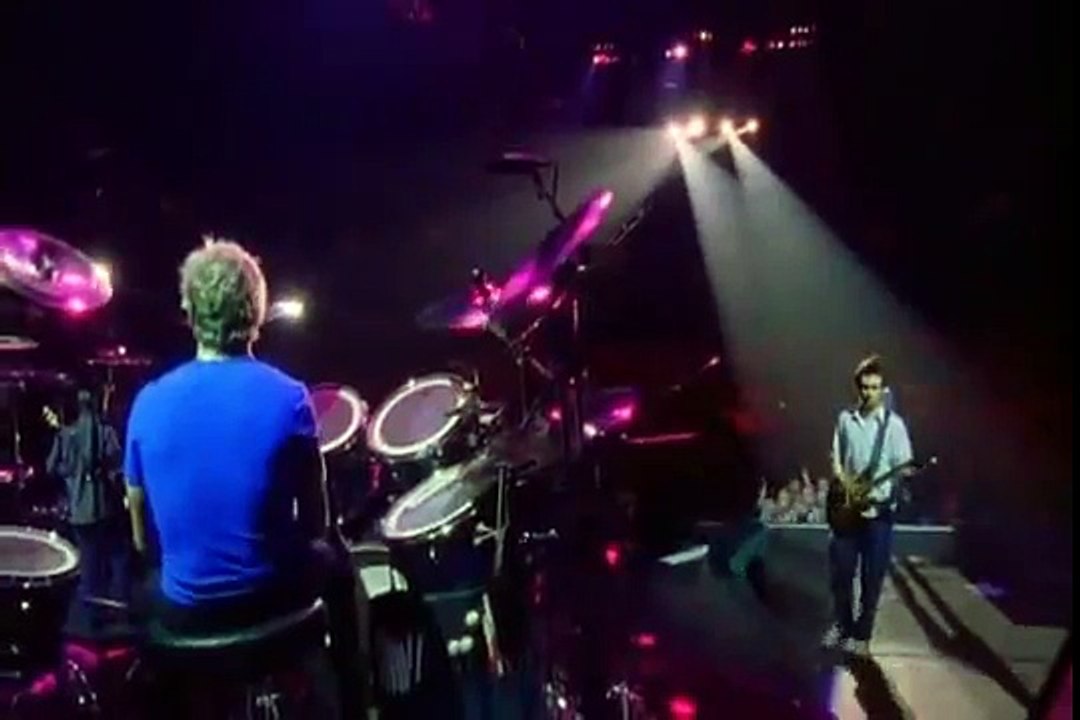 Linger The Cranberries Live in Paris video Dailymotion