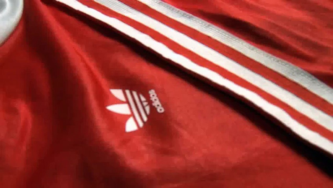 adidas Fu?ball - UEFA Champions League - FC Bayern M?nchen Trikot 2010_11