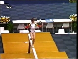 Aurelia Dobre. Rotterdam 1987. Barra de equilibrio.